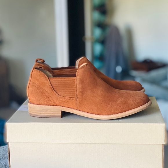 clarks evendale page bootie